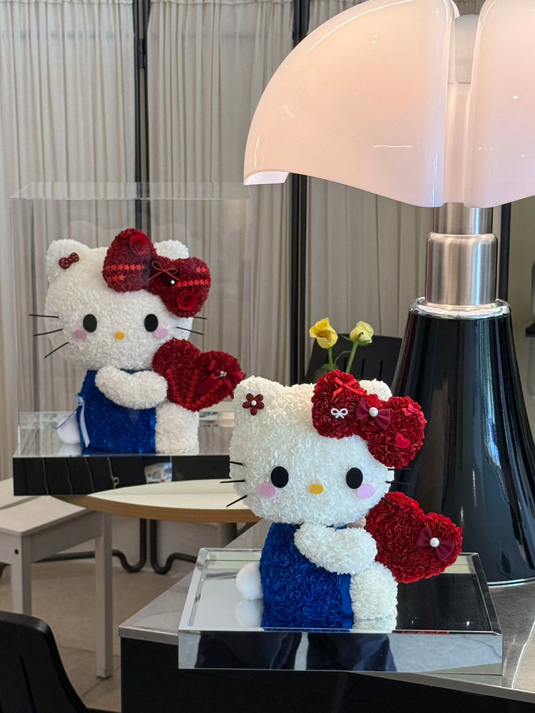‘’Hold Your Heart‘’ Hello Kitty