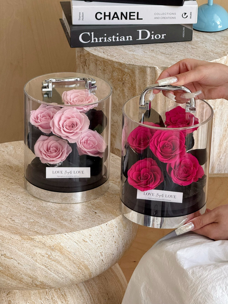 🪩 Handheld Rose Cylinder💌