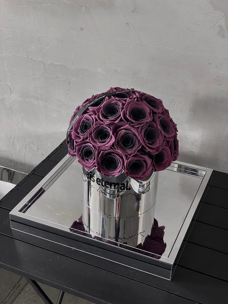 Small Ball-shaped Hug Bucket