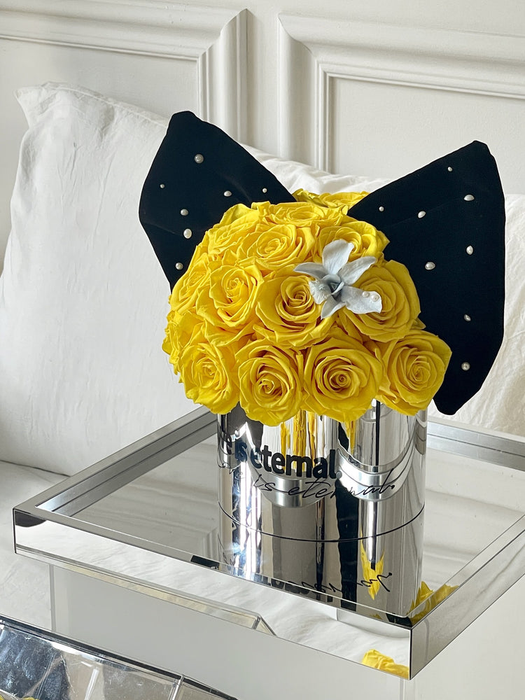 Yellow Rose Bow Hug Bucket