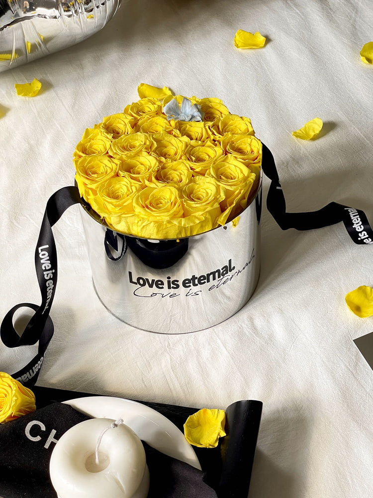 Yellow Rose 19-Flower Hug Bucket